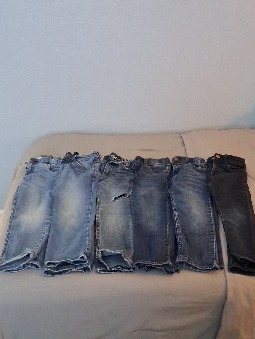 Boys Jeans Size 5- 6 PIECES